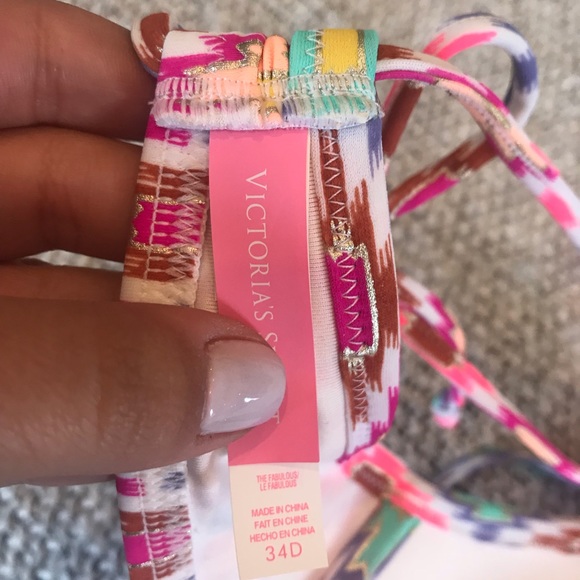 Victoria’s Secret multicolor bikini top - Picture 3 of 3